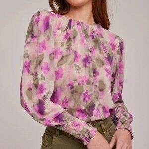 Bella Dahl Smocked Sleeve Blouse Long Sleeve Floral Camo Print Women's Sz Small